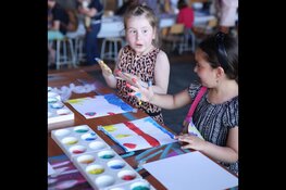 Drontenaren op culturele ontdekkingstocht door De Meerpaal