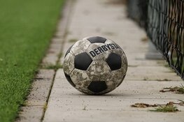 Voetbaltoernooi voor jeugd in De Meerpaal
