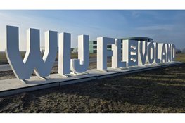 Letters WIJ FLEVOLAND op Urk