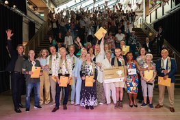 Stichting Lezen en Schrijven zoekt Taalhelden in Flevoland